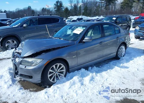 2011 BMW 328I xDrive from USA, damaged, VIN WBAPK5G5XBNN25531